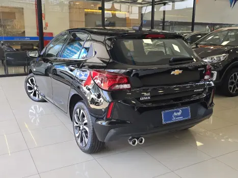 CHEVROLET Onix Hatch 1.0 12V 4P FLEX TURBO PREMIER AUTOM�TICO, Foto 4