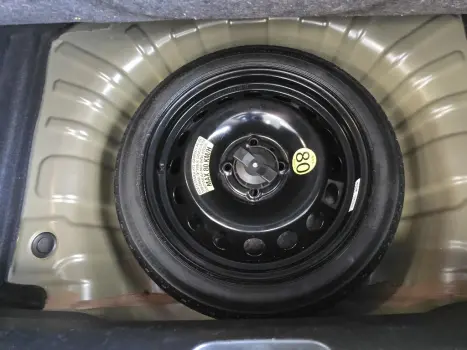 CHEVROLET Onix Hatch 1.0 12V 4P FLEX TURBO PREMIER AUTOM�TICO, Foto 17