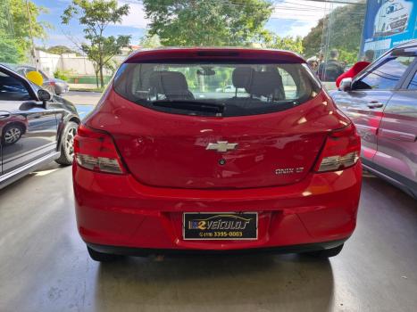 CHEVROLET Onix Hatch 1.0 4P FLEX LT, Foto 8