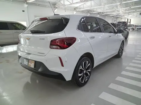CHEVROLET Onix Hatch 1.0 12V 4P FLEX PREMIER TURBO AUTOM�TICO, Foto 3