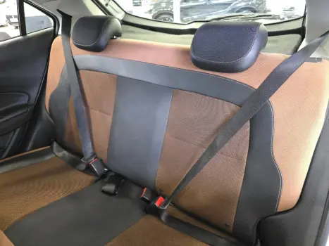 CHEVROLET Onix Hatch 1.4 4P FLEX ACTIV, Foto 15