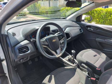 CHEVROLET Onix Hatch 1.4 4P FLEX LTZ, Foto 10