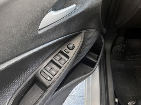 CHEVROLET Onix Hatch 1.0 12V 4P FLEX LT TURBO AUTOM�TICO, Foto 11