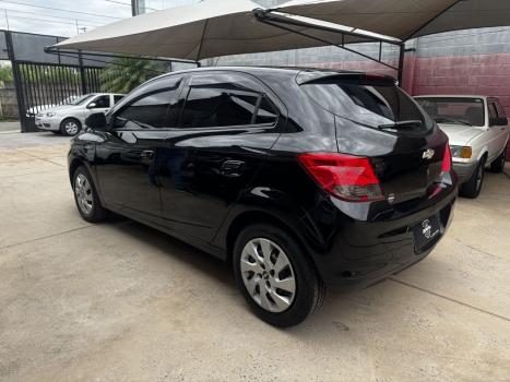 CHEVROLET Onix Hatch 1.4 4P FLEX LT, Foto 4