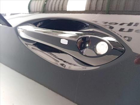 CHEVROLET Onix Hatch 1.0 12V 4P FLEX LT TURBO AUTOM�TICO, Foto 13