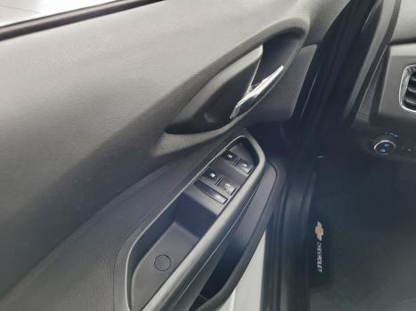 CHEVROLET Onix Hatch 1.4 4P FLEX LTZ AUTOM�TICO, Foto 11