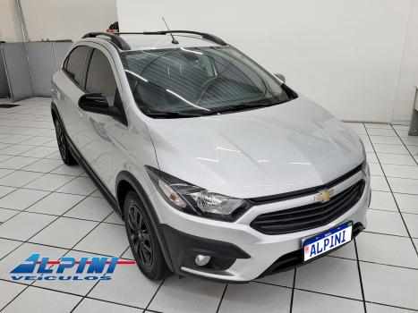 CHEVROLET Onix Hatch 1.4 4P FLEX ACTIV AUTOM�TICO, Foto 2