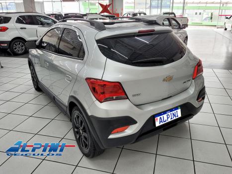 CHEVROLET Onix Hatch 1.4 4P FLEX ACTIV AUTOM�TICO, Foto 4
