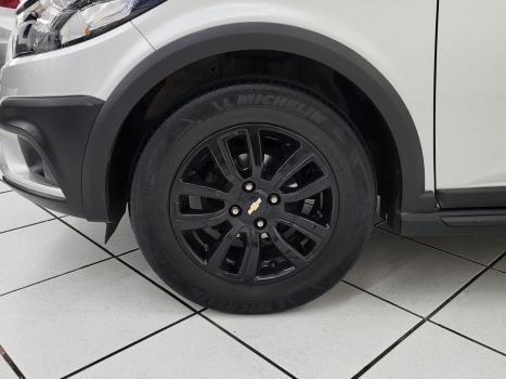 CHEVROLET Onix Hatch 1.4 4P FLEX ACTIV AUTOM�TICO, Foto 10