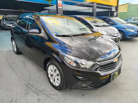 CHEVROLET Onix Hatch 1.4 4P FLEX LT, Foto 3