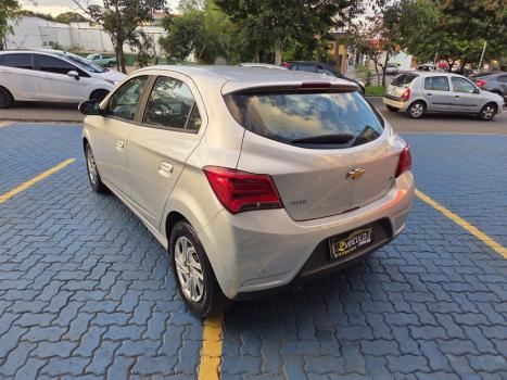 CHEVROLET Onix Hatch 1.0 4P FLEX LT, Foto 2