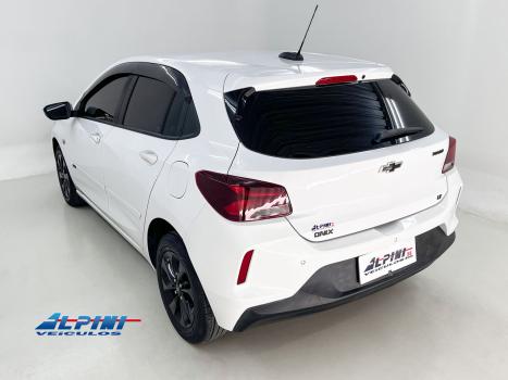 CHEVROLET Onix Hatch 1.0 12V 4P FLEX LT TURBO AUTOM�TICO, Foto 4