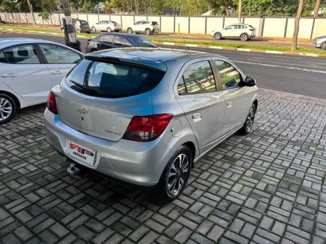 CHEVROLET Onix Hatch 1.4 4P FLEX LTZ, Foto 5