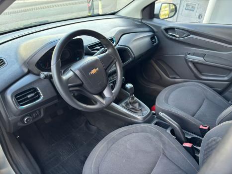 CHEVROLET Onix Hatch 1.4 4P FLEX LTZ, Foto 9