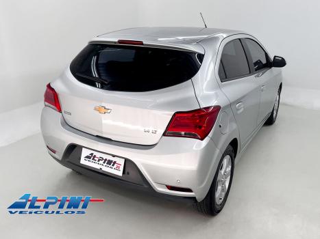 CHEVROLET Onix Hatch 1.4 4P FLEX LT, Foto 3
