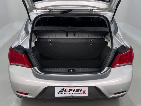 CHEVROLET Onix Hatch 1.4 4P FLEX LT, Foto 11