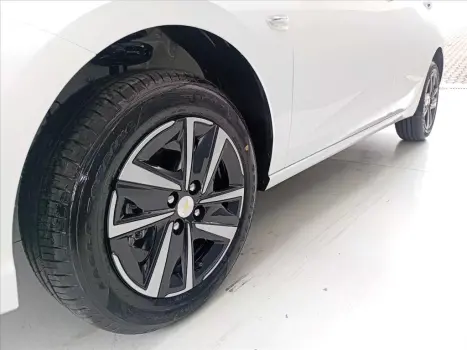 CHEVROLET Onix Hatch 1.0 12V 4P FLEX LT TURBO AUTOM�TICO, Foto 14