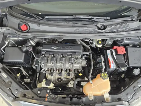 CHEVROLET Onix Hatch 1.4 4P FLEX LT, Foto 14