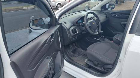 CHEVROLET Onix Hatch 1.4 4P FLEX LT, Foto 6