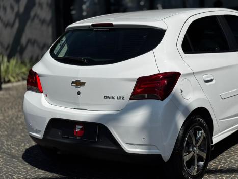 CHEVROLET Onix Hatch 1.4 4P FLEX LTZ AUTOM�TICO, Foto 11