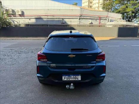 CHEVROLET Onix Hatch 1.0 12V 4P FLEX PREMIER 2 TURBO AUTOM�TICO, Foto 4