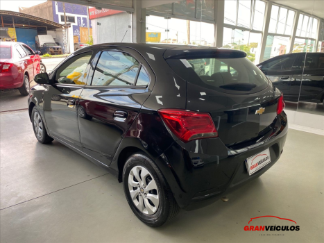 CHEVROLET Onix Hatch 1.0 4P FLEX LT, Foto 6
