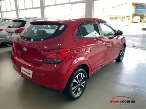 CHEVROLET Onix Hatch 1.4 4P FLEX LTZ, Foto 4