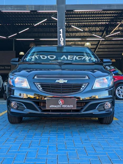 CHEVROLET Onix Hatch 1.4 4P FLEX LT, Foto 2