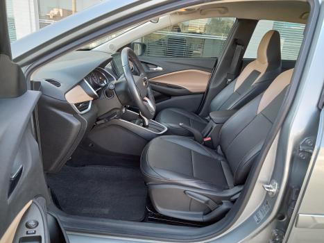 CHEVROLET Onix Hatch 1.0 12V 4P FLEX PREMIER TURBO AUTOM�TICO, Foto 8