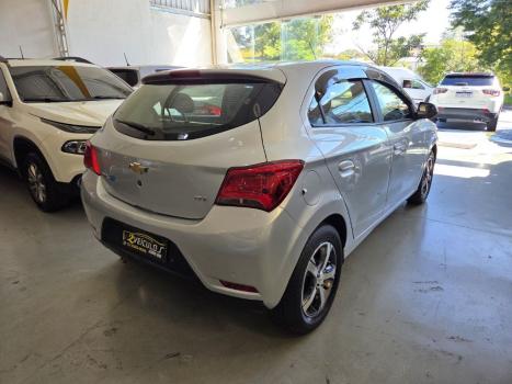 CHEVROLET Onix Hatch 1.4 4P FLEX LTZ AUTOM�TICO, Foto 6