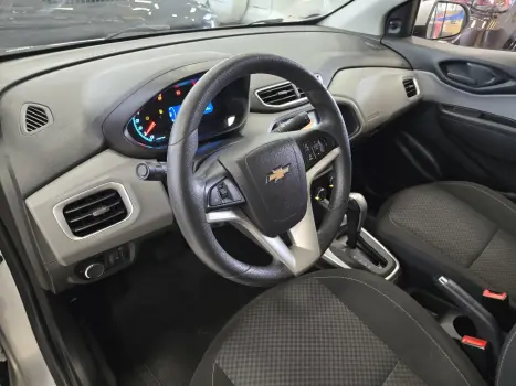CHEVROLET Onix Hatch 1.4 4P FLEX LT AUTOM�TICO, Foto 14