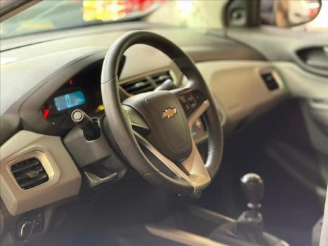 CHEVROLET Onix Hatch 1.4 4P FLEX LT, Foto 4