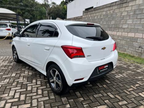 CHEVROLET Onix Hatch 1.4 4P FLEX LTZ, Foto 6