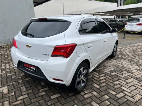 CHEVROLET Onix Hatch 1.4 4P FLEX LTZ, Foto 10