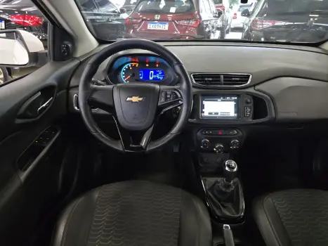 CHEVROLET Onix Hatch 1.4 4P FLEX LTZ, Foto 10