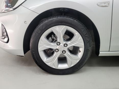 CHEVROLET Onix Hatch 1.0 12V 4P FLEX PREMIER TURBO AUTOM�TICO, Foto 10