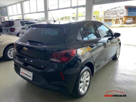 CHEVROLET Onix Hatch 1.0 4P FLEX LT, Foto 4