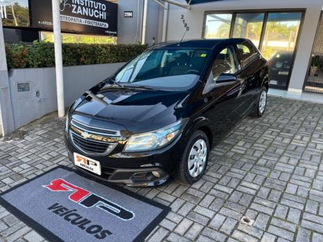 CHEVROLET Onix Hatch 1.4 4P FLEX LT, Foto 2