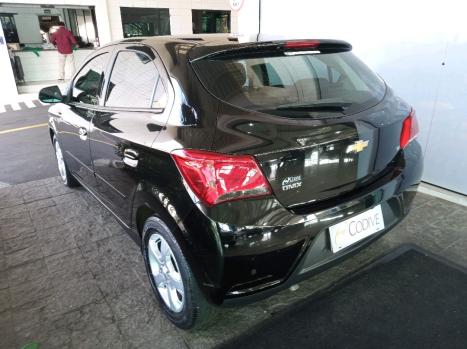 CHEVROLET Onix Hatch 1.4 4P FLEX LT AUTOM�TICO, Foto 6