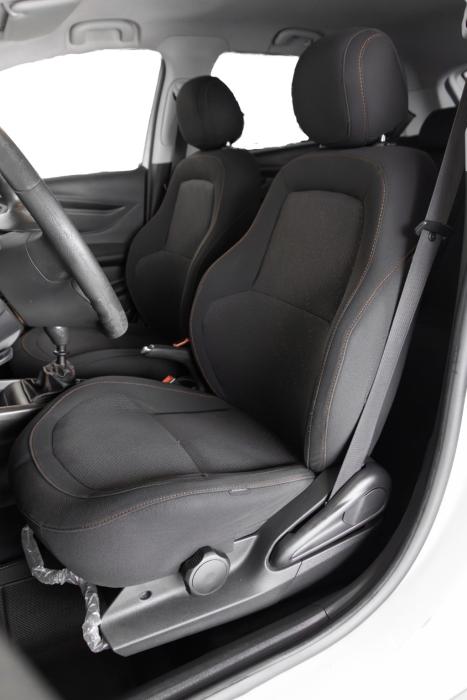 CHEVROLET Onix Hatch 1.4 4P FLEX LTZ, Foto 8