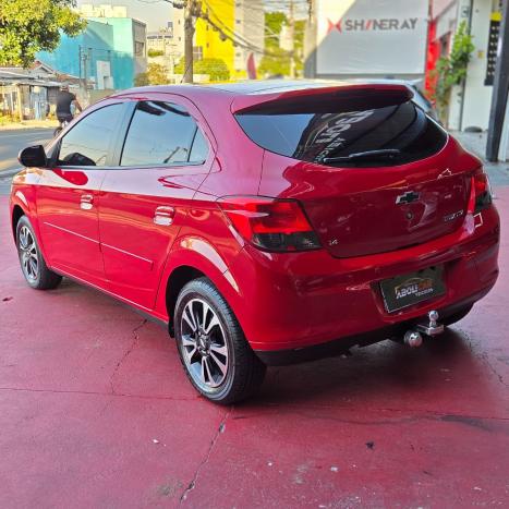 CHEVROLET Onix Hatch 1.4 4P FLEX LTZ, Foto 4