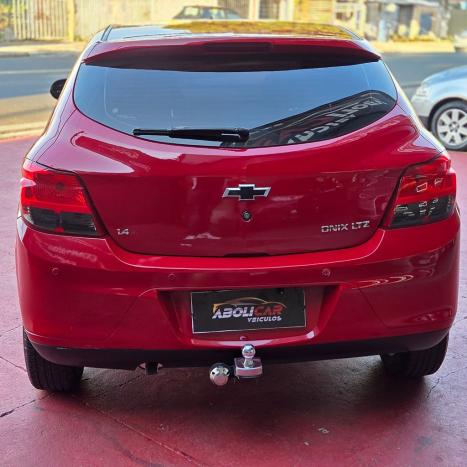 CHEVROLET Onix Hatch 1.4 4P FLEX LTZ, Foto 6