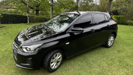 CHEVROLET Onix Hatch 1.0 12V 4P FLEX TURBO, Foto 2