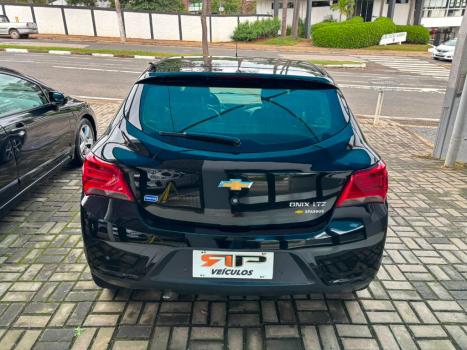 CHEVROLET Onix Hatch 1.4 4P FLEX LTZ AUTOM�TICO, Foto 5