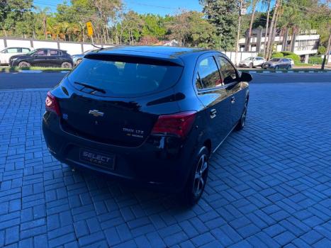 CHEVROLET Onix Hatch 1.4 4P FLEX LTZ AUTOM�TICO, Foto 4
