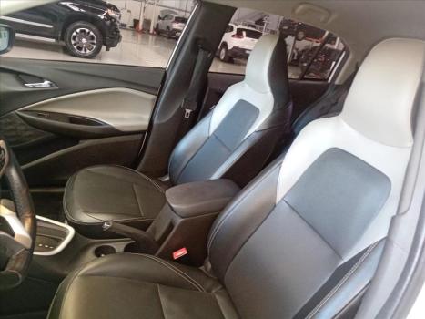 CHEVROLET Onix Hatch 1.0 12V 4P FLEX PREMIER TURBO AUTOM�TICO, Foto 10