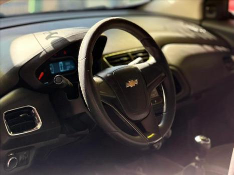 CHEVROLET Onix Hatch 1.4 4P FLEX LT, Foto 3