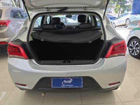 CHEVROLET Onix Hatch 1.4 4P FLEX LTZ AUTOM�TICO, Foto 16