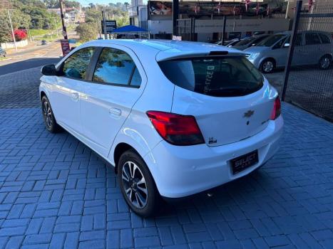 CHEVROLET Onix Hatch 1.4 4P FLEX LTZ, Foto 5