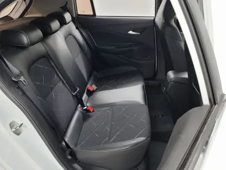 CHEVROLET Onix Hatch 1.0 12V 4P FLEX PREMIER TURBO AUTOM�TICO, Foto 7